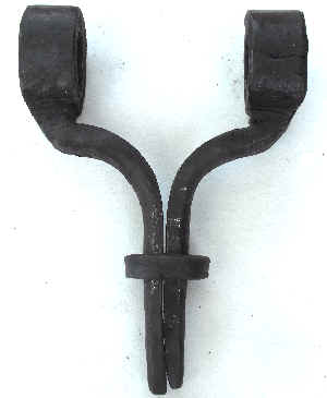 SWIVEL YOKE HALVES WITH RING